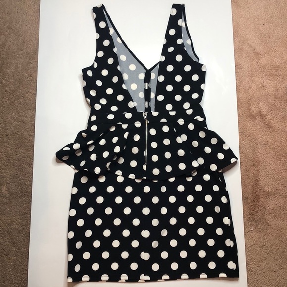 Polka Dot Bodycon Peplum Dress - Picture 3 of 4